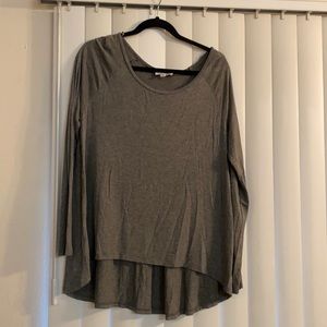 Women’s xl hi low shirt